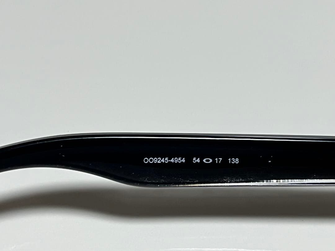 Oakley FROGSKINS アジアンフィットタレックスレンズ付！