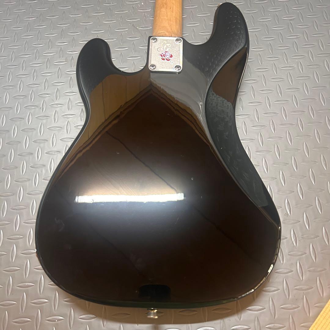 【美品】GYPSY ROSE プレシジョンベース 本格女性向け設計 山田リョウ