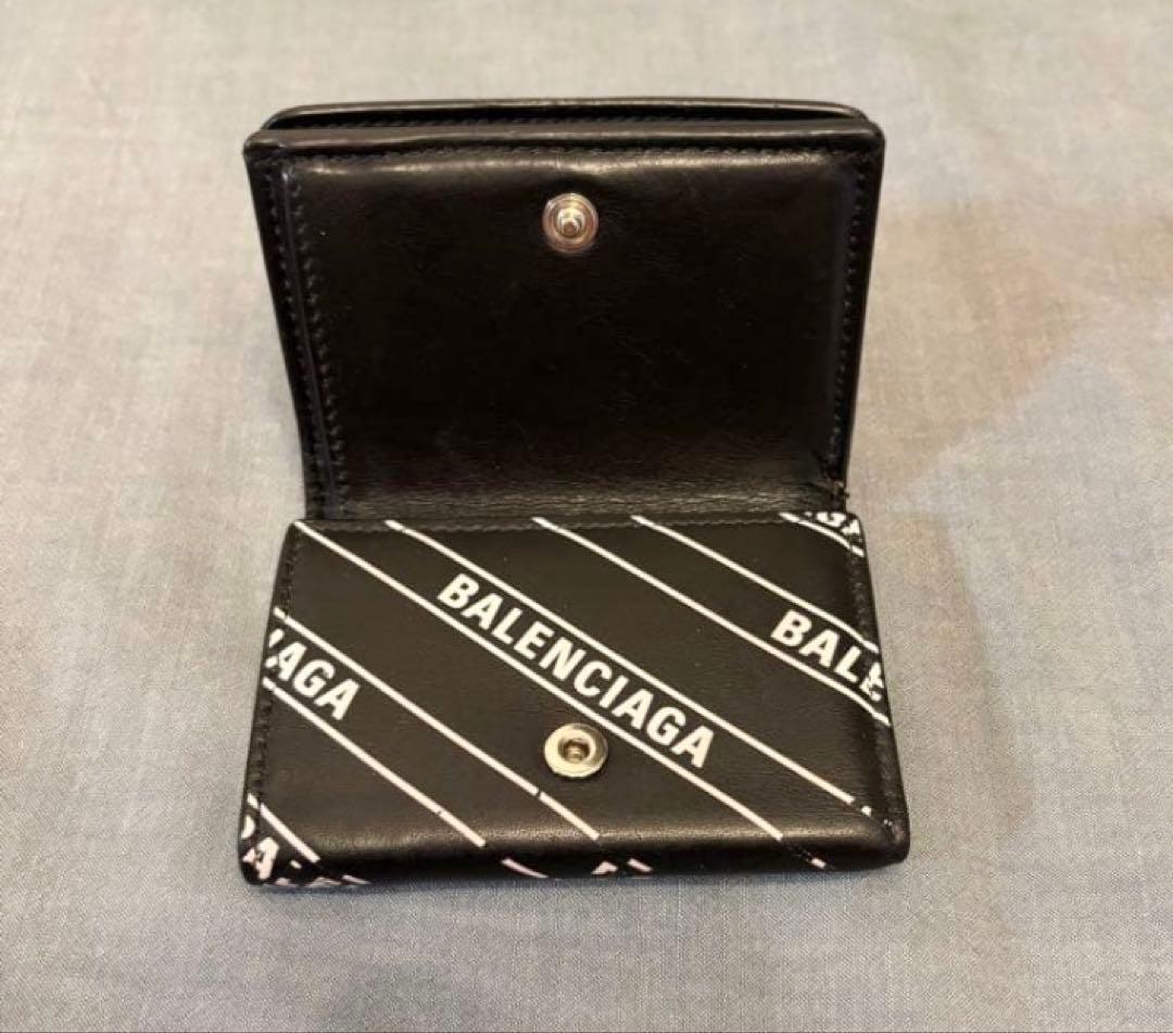 【BALENCIAGA】三つ折り財布 “エブリデイミニウォレット” ブラック