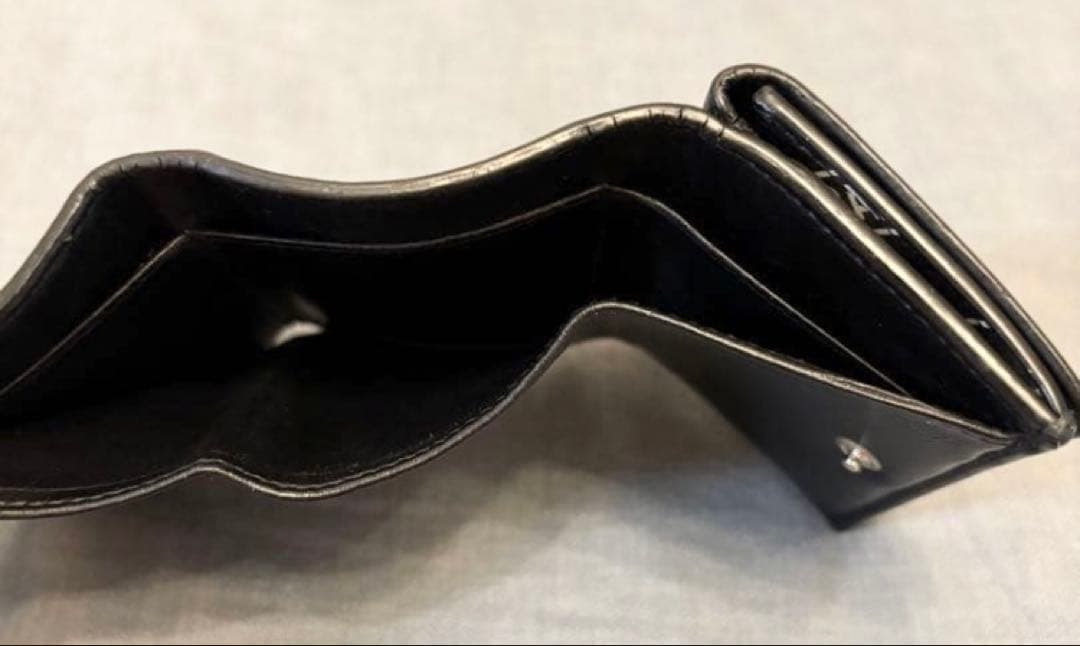 【BALENCIAGA】三つ折り財布 “エブリデイミニウォレット” ブラック