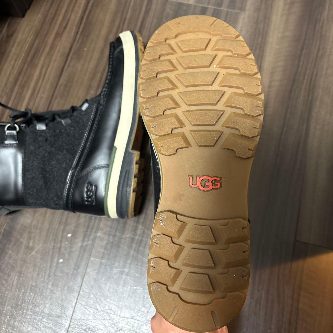 UGG レザー&ファブリックブーツ
