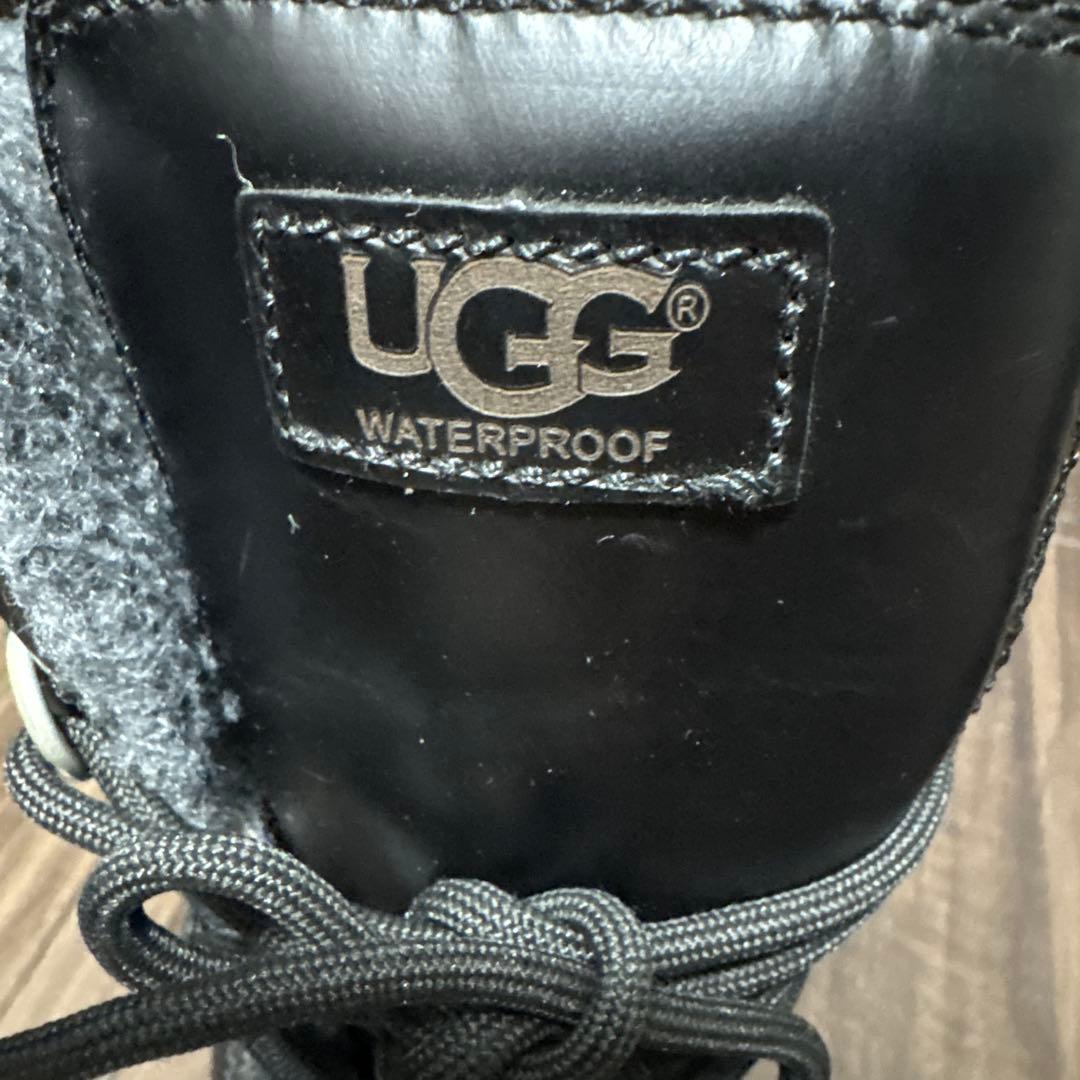 UGG レザー&ファブリックブーツ