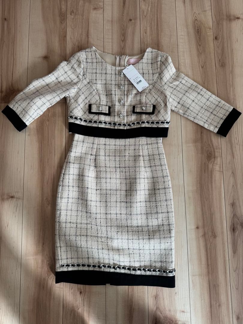 ソブレ　SOBRE ベージュ セットアップ風ワンピース