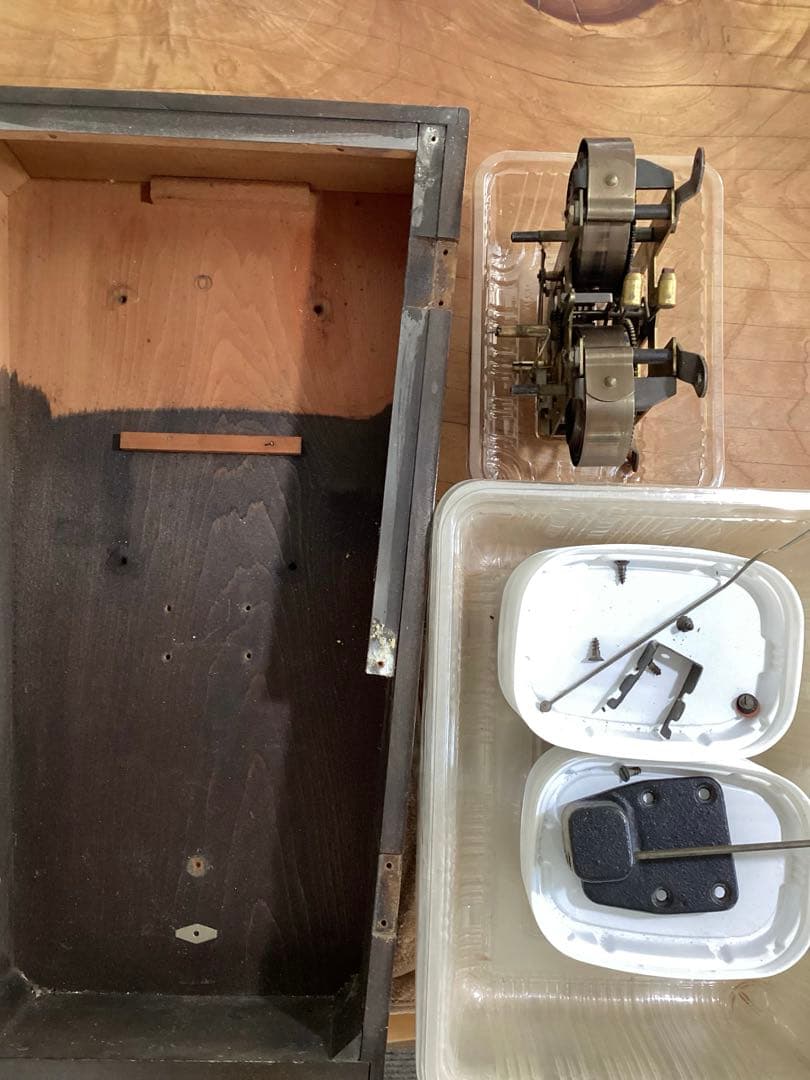 愛知(AichiDelux)時計ゼンマイ式振り子時計　昭和30年代