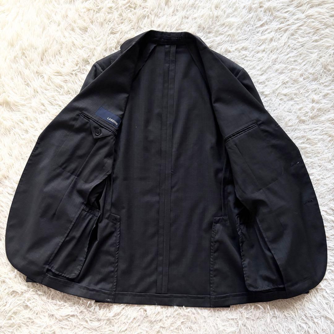 <極美品>LARDINI 新ロゴ ブラック ウール スーツ ブートニエール 46