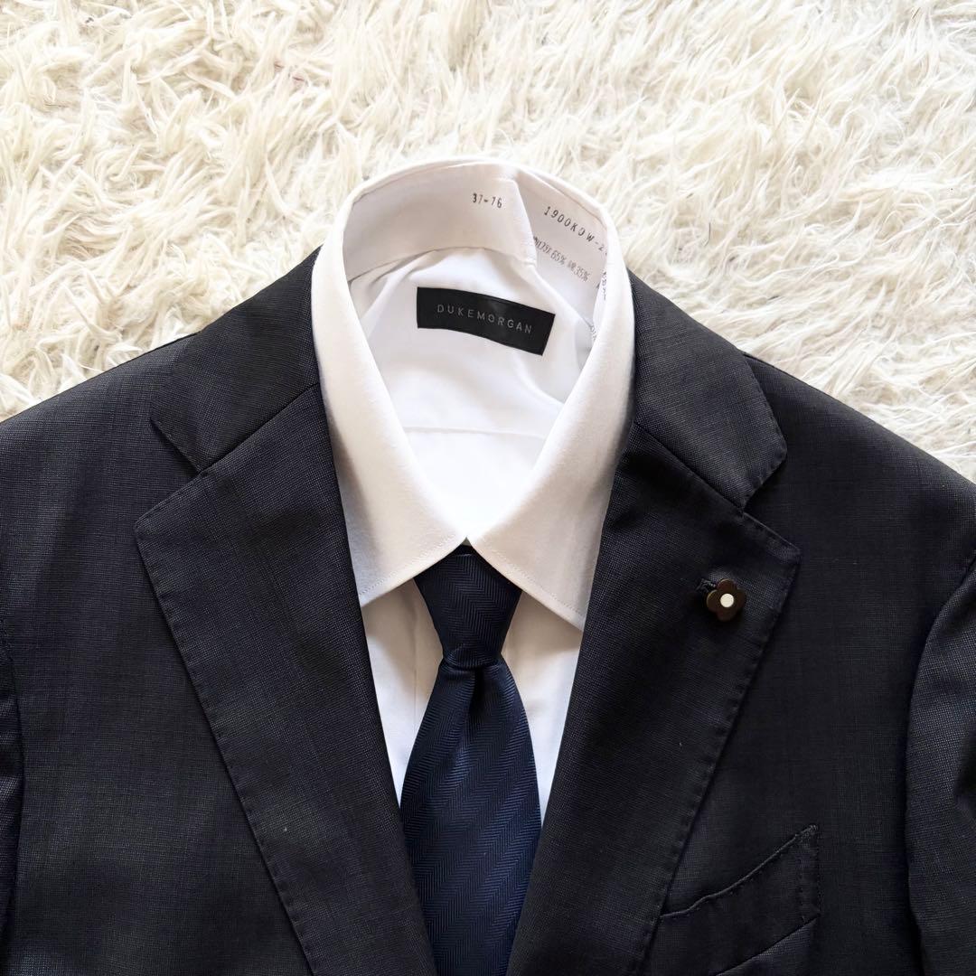 <極美品>LARDINI 新ロゴ ブラック ウール スーツ ブートニエール 46