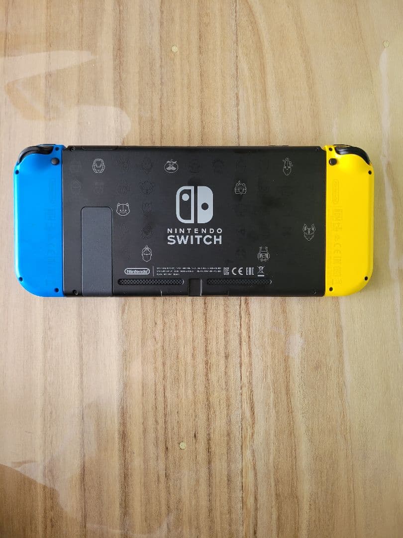 Nintendo Switch FORTNITE版