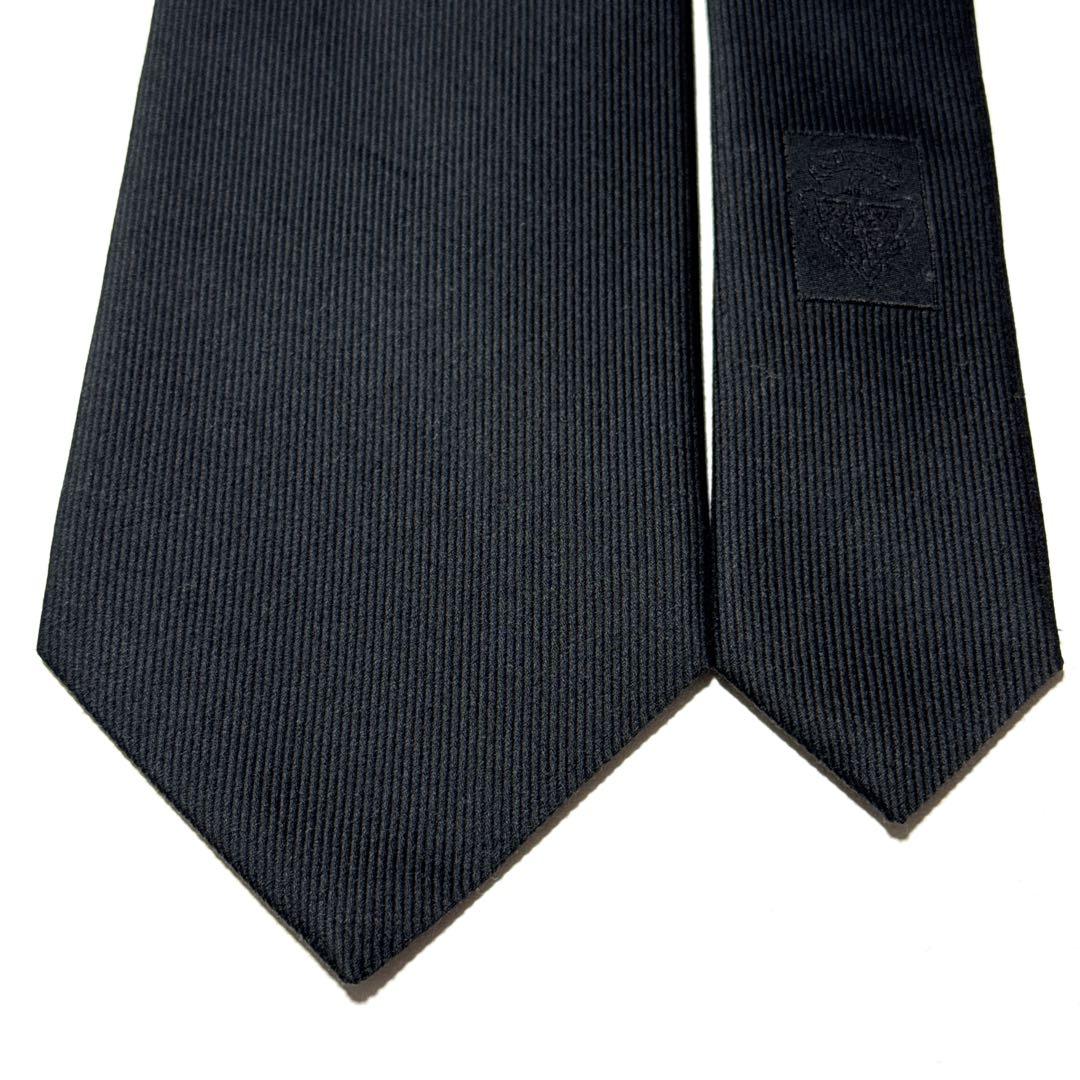 美品　GUCCI グッチ　ネクタイ　ソリッド　無地　ハイブランド　高級　光沢感