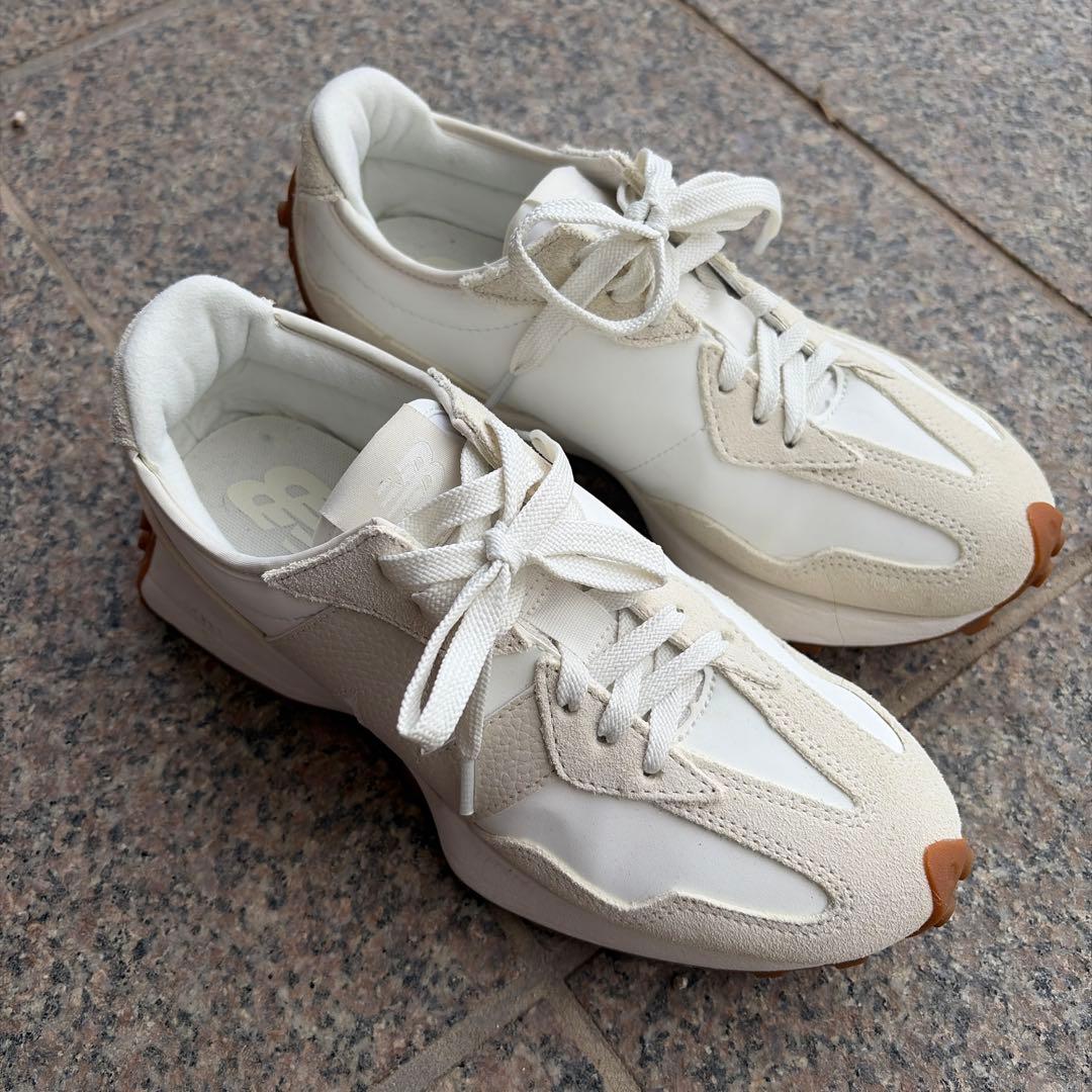 ニューバランス　スニーカー