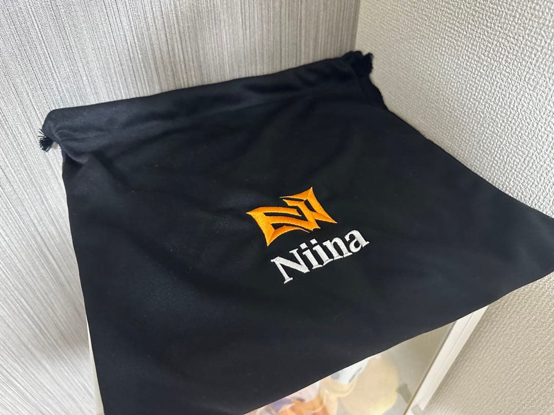 Niina 投手用グローブ