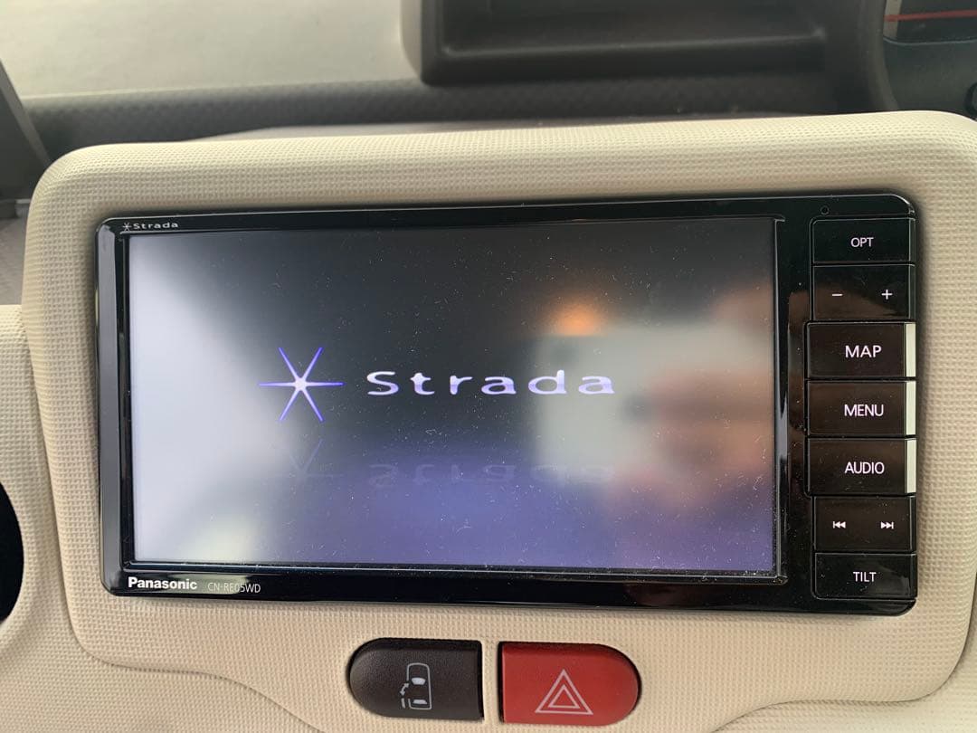 マ*す様 パナソニック（CN-RE05WD）2018年 中古品 Panasoni