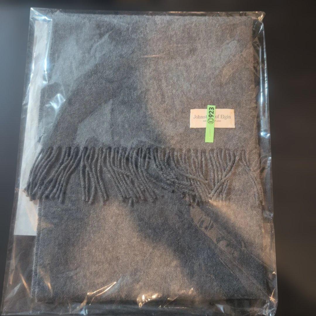 Johnstons of Elgin グレー 　カシミヤ　マフラー　小判