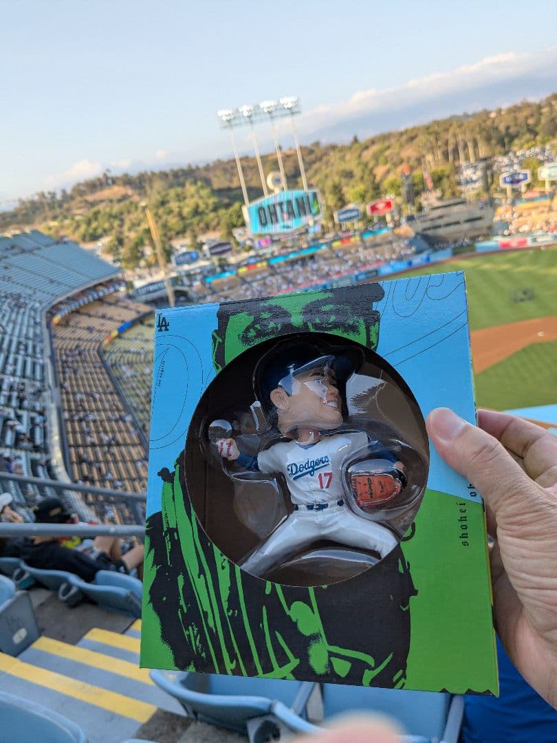 明日発送　9.10大谷翔平　ドジャーススタジアム入場者限定　ボブルヘッド