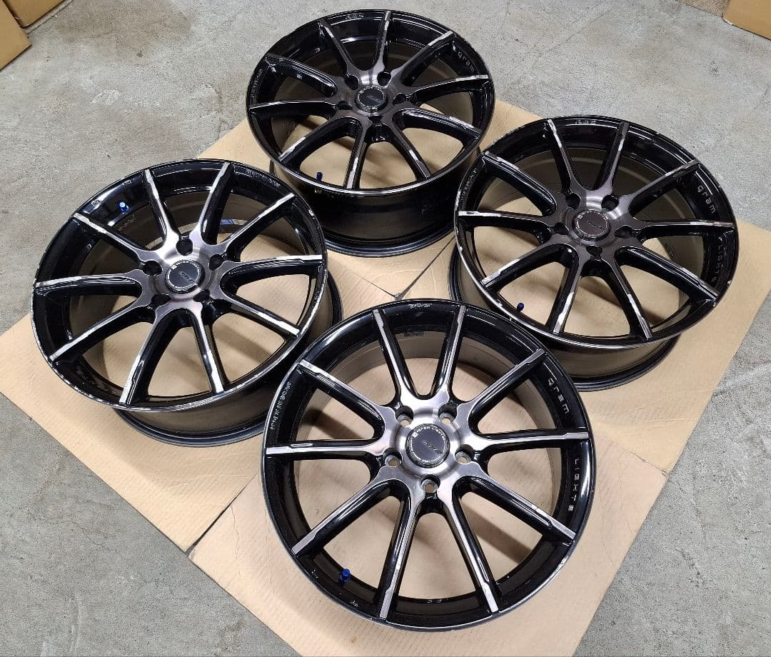 レイズ グラムライツ ホイール 4本 7.5J 18インチ 114.3　送料込み