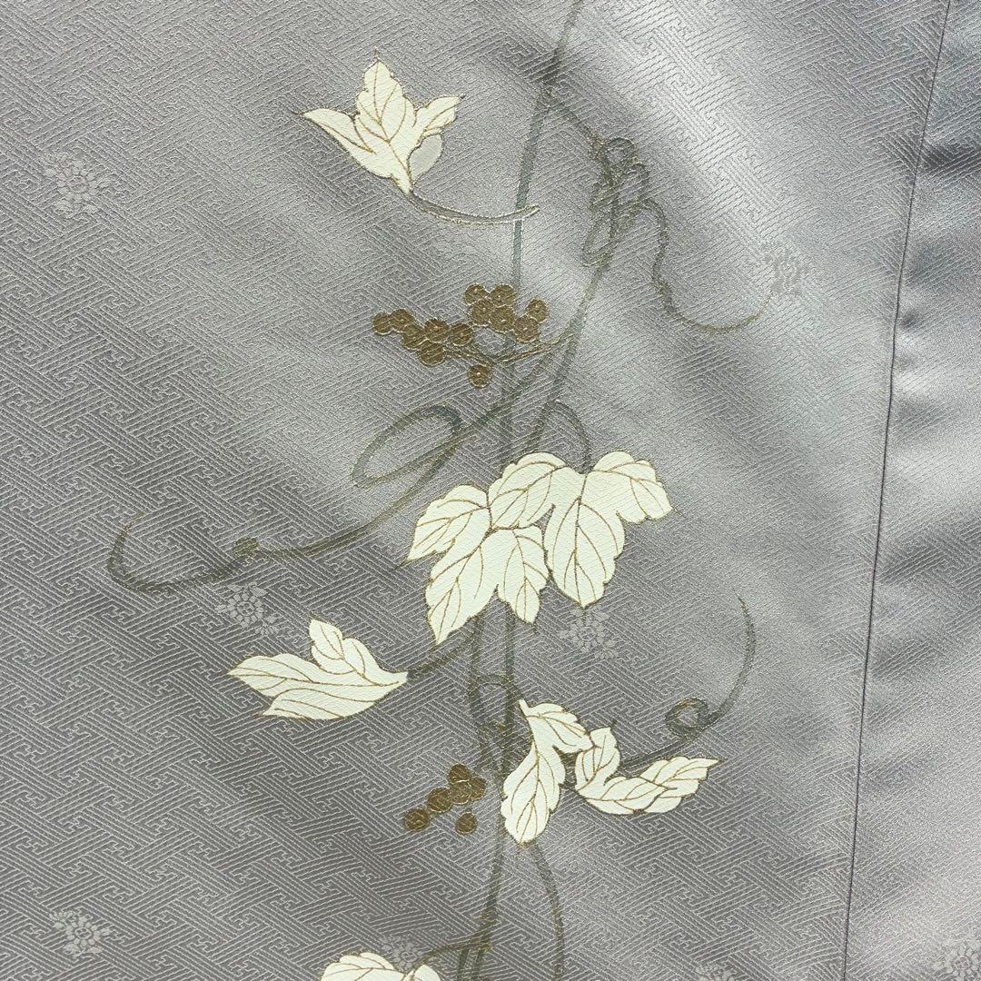 D212 訪問着　蔦の葉　グレー　一つ紋　正絹　着物　袷　極美品