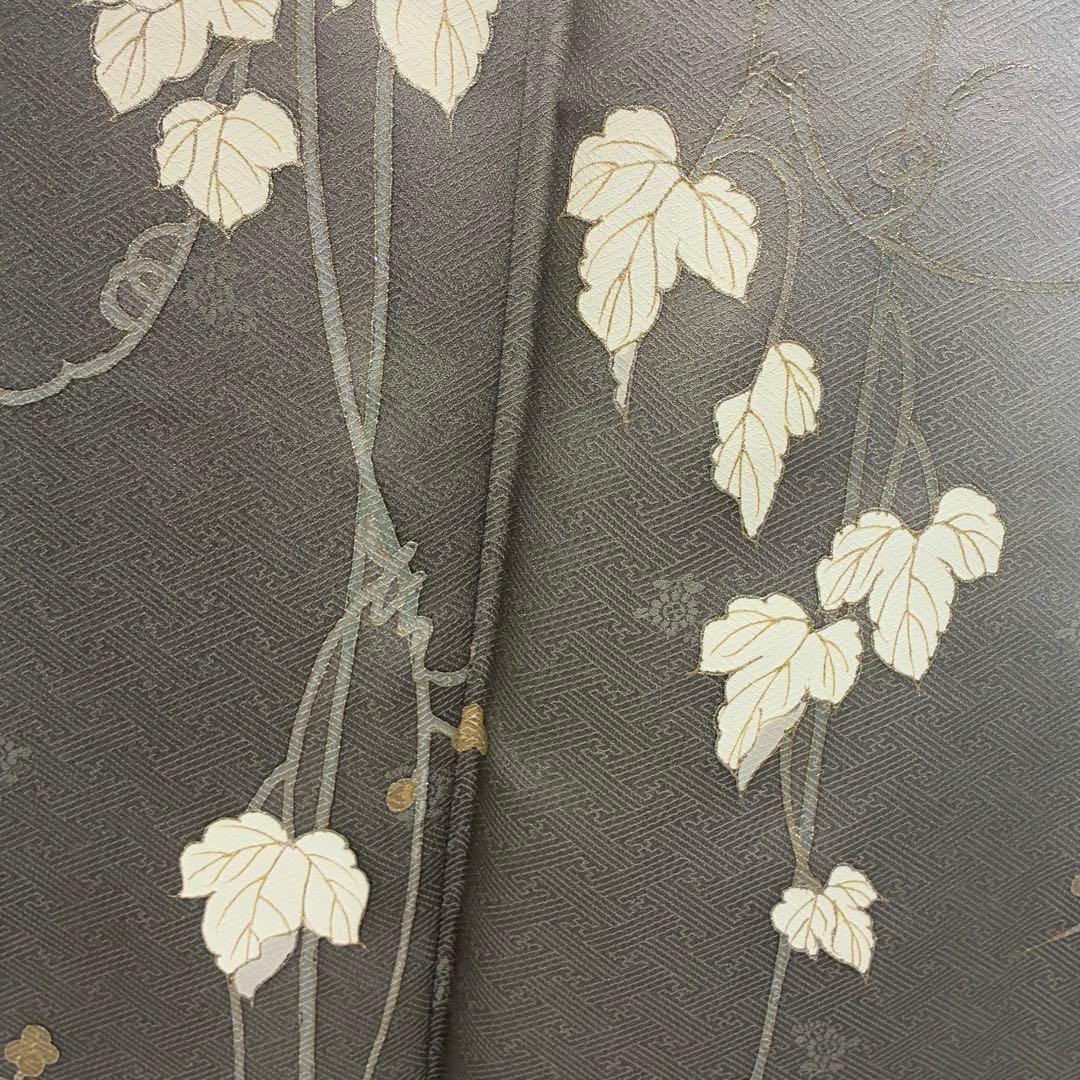 D212 訪問着　蔦の葉　グレー　一つ紋　正絹　着物　袷　極美品