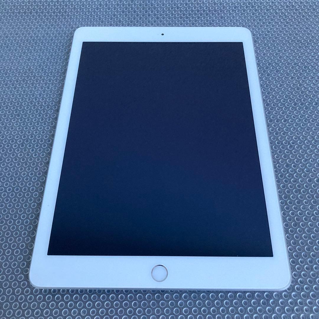 4001 極美品新品級☆iPad5 第5世代 32GB WIFIモデル☆