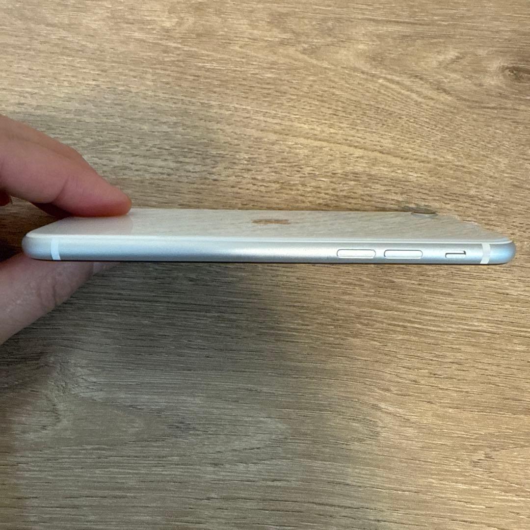 iPhone SE (第2世代) ホワイト 64GB 本体