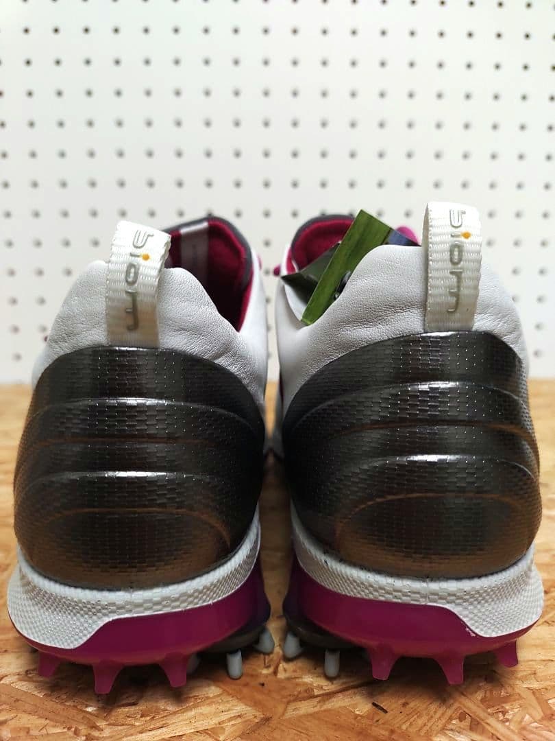 ECCOゴルフシューズ37 23.5cmソフトスパイクbiom