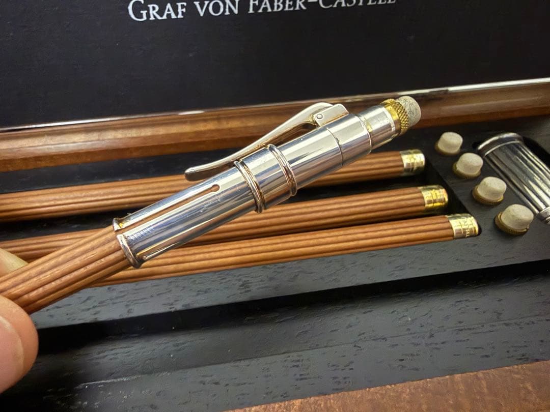 tons 　Graf von Faber-Castell 鉛筆セット