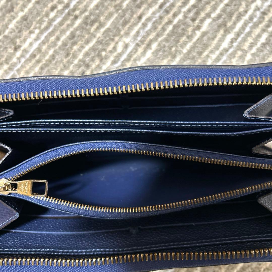 ルイヴィトン　ジッピーウォレット限定カラー