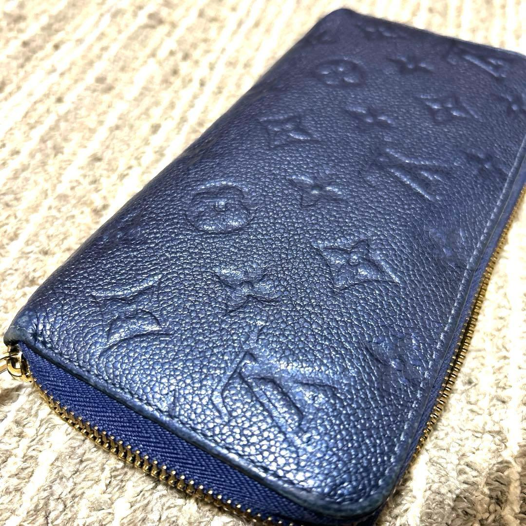 ルイヴィトン　ジッピーウォレット限定カラー