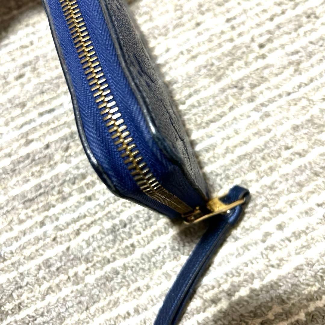 ルイヴィトン　ジッピーウォレット限定カラー