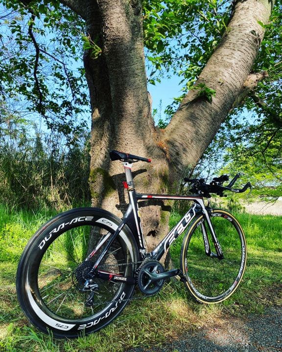 TTバイク　FELT フルカーボントライアスロンバイク　フレームセット