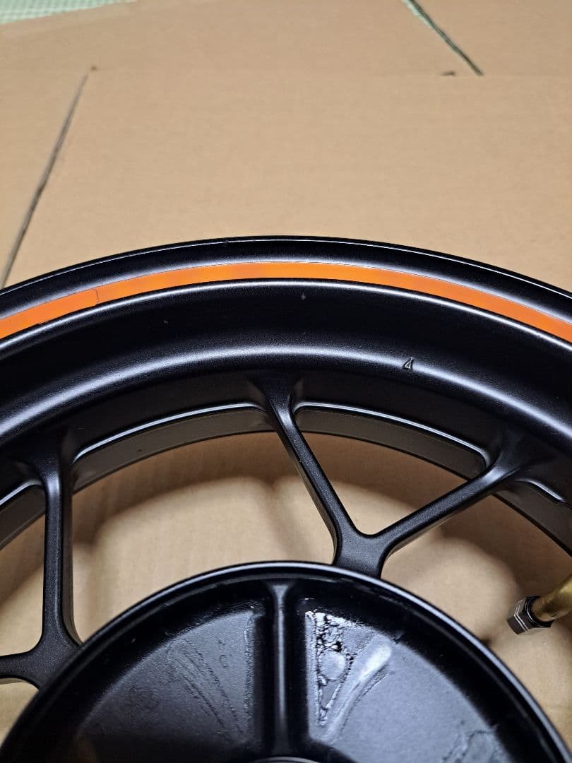 2020年型　JC 75 グロム　ホイール