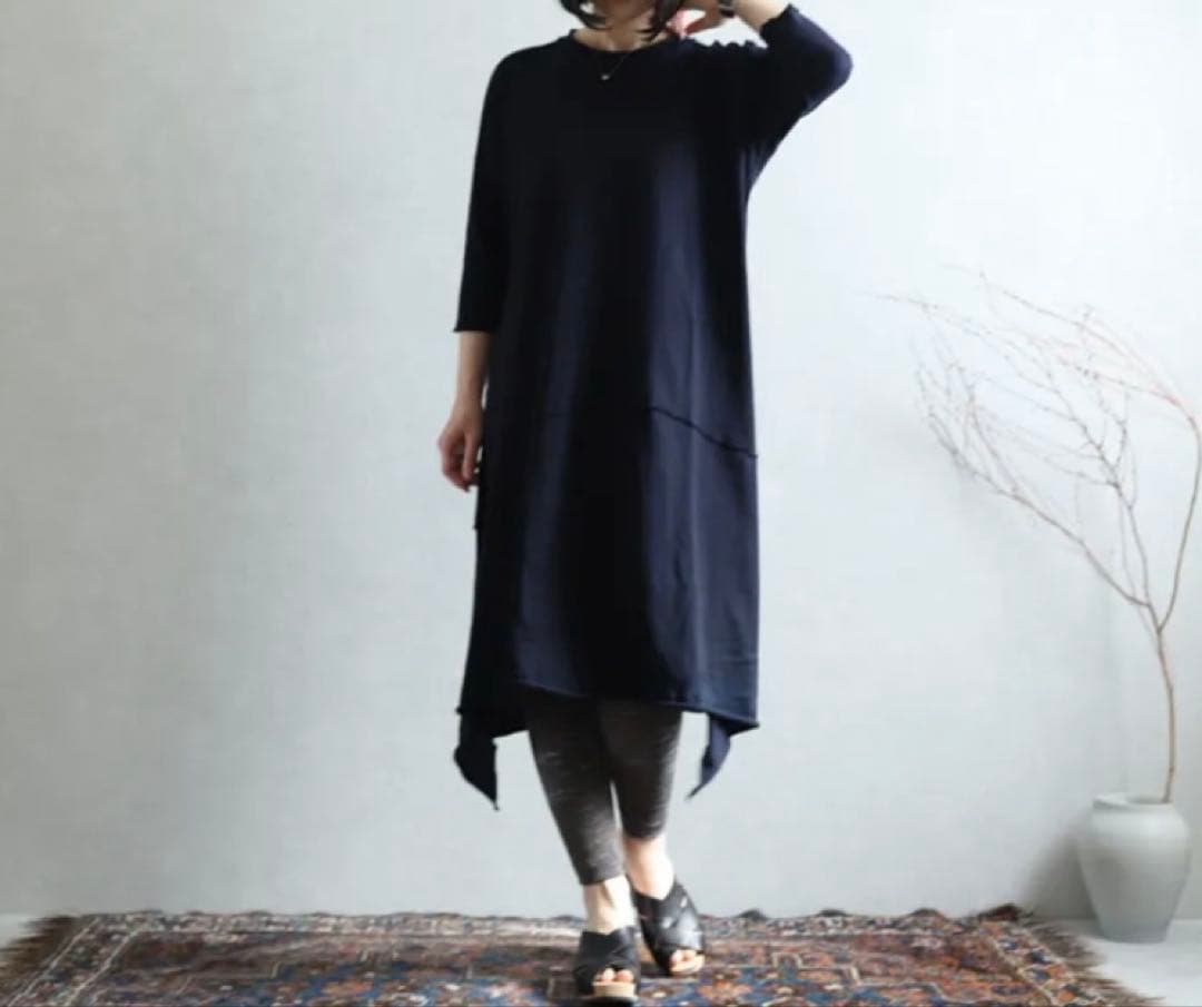 未使用　タマキニイメ　ふわりカットソーワンピース　コットン　ブラック