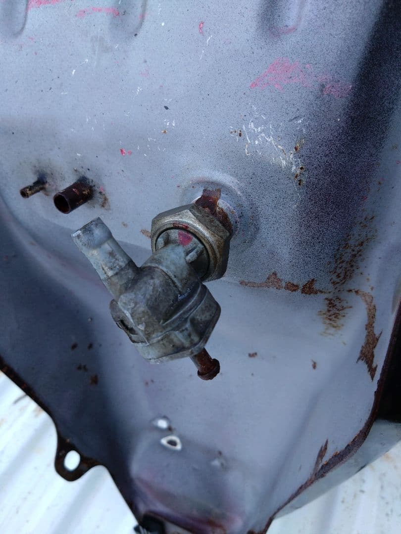 HONDANSR250R MC21 ガソリンタンク ジャンク レストアベース