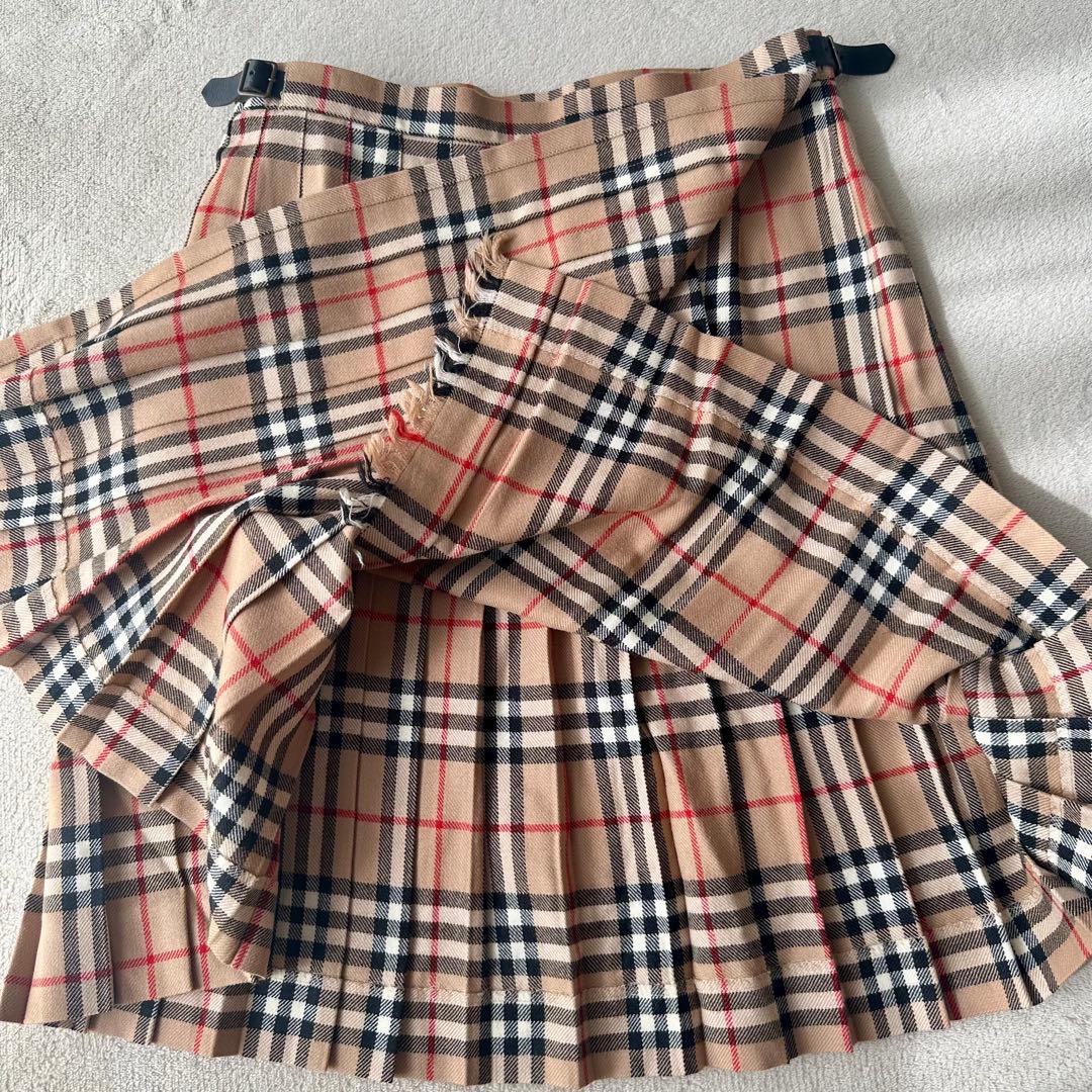 美品 バーバリーブルーレーベル ノバチェック プリーツ レザーベルトミニスカート