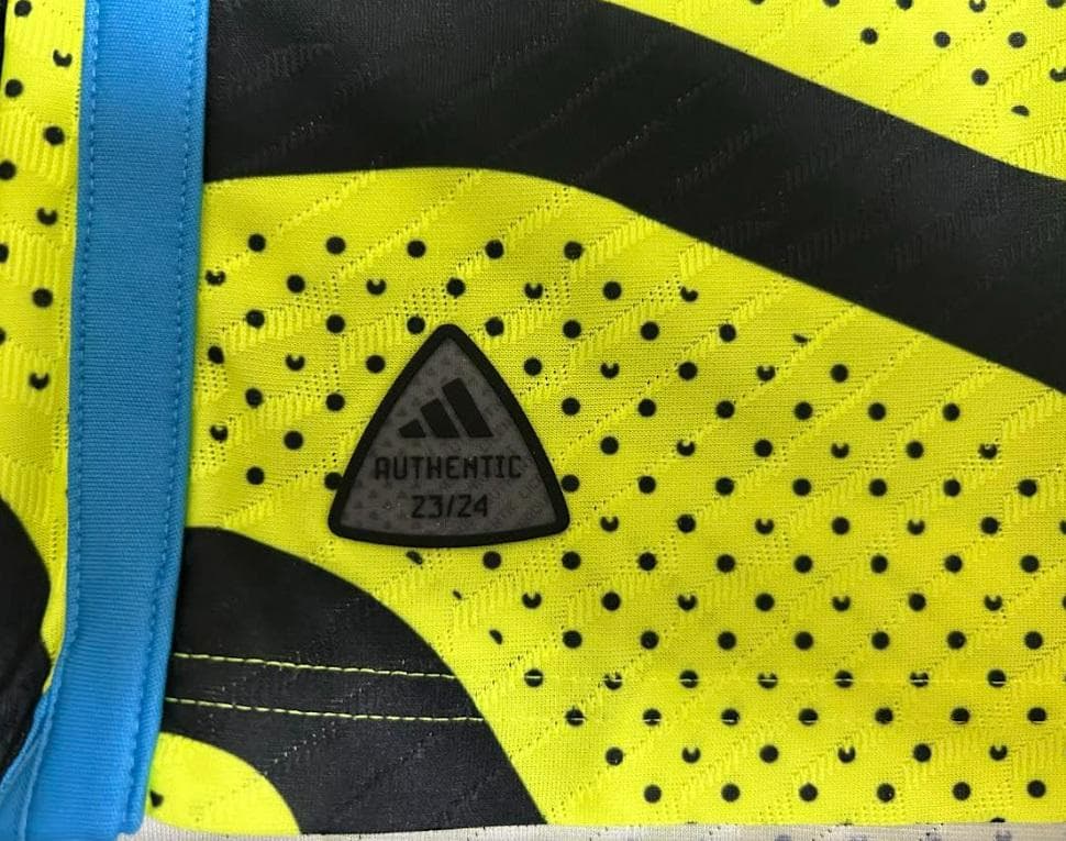 アーセナル　冨安健洋　オーセンティック アウェイ（M）2023-24