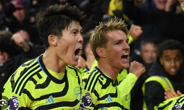 アーセナル　冨安健洋　オーセンティック アウェイ（M）2023-24