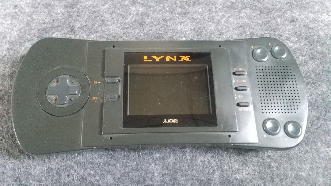 ATARI LYNX アタリ リンクス本体 ソフト付き レトロゲー