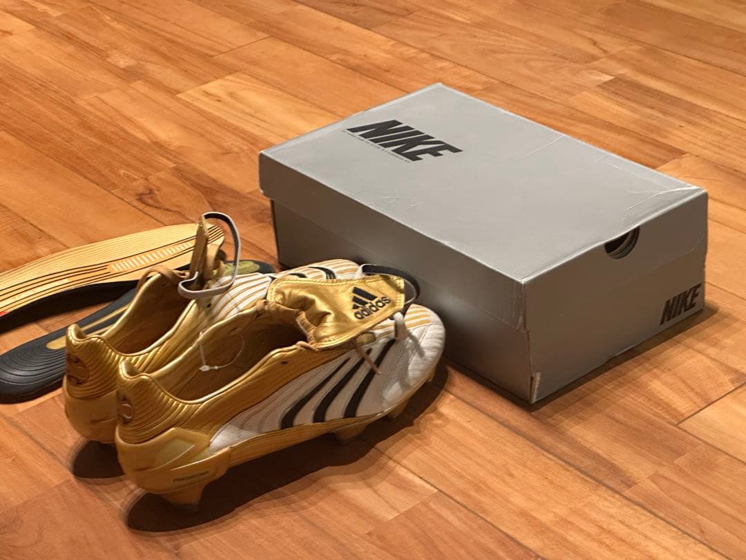 【超希少】adidas Predator  absolute