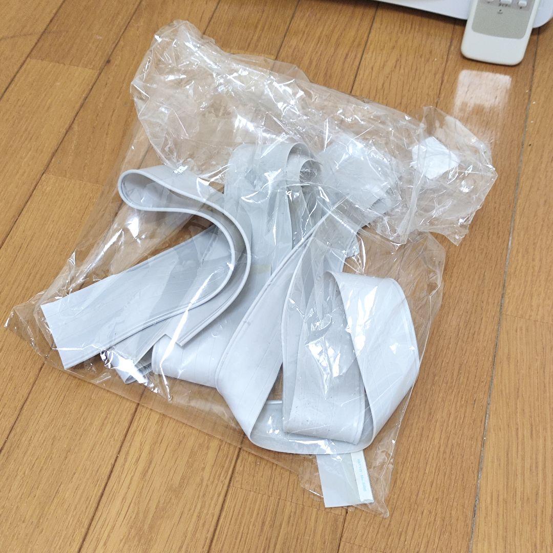 【美品】KOZUMI コイズミ 窓用エアコン KAW-1612 テラス用窓パネル