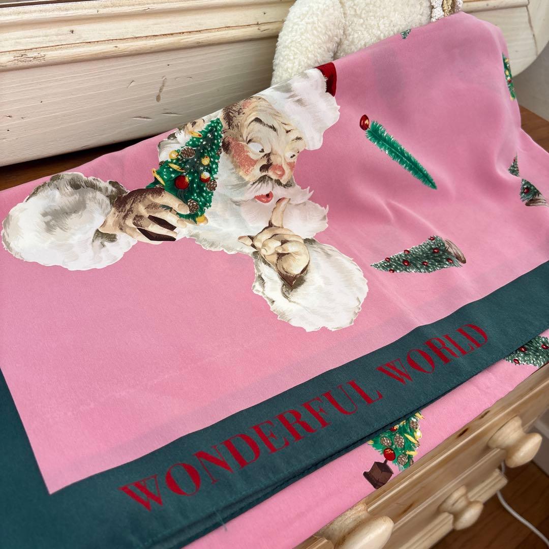サンタクロースデザイン スカーフ ワンダフルワールド