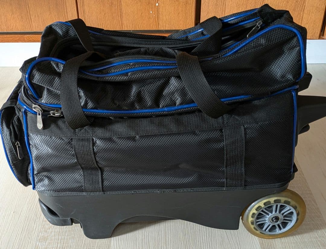 Brunswick ダブルローラーバッグ ボウリング キャリー ケース ２個