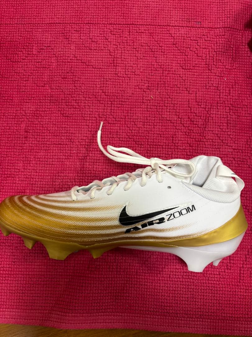 NIKE アメリカンフットボールスパイク