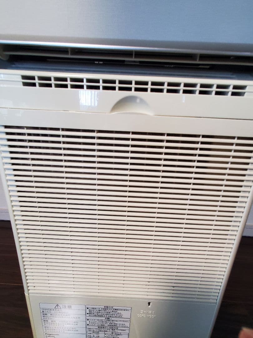 Panasonic 除湿機　F-YHJX120-S