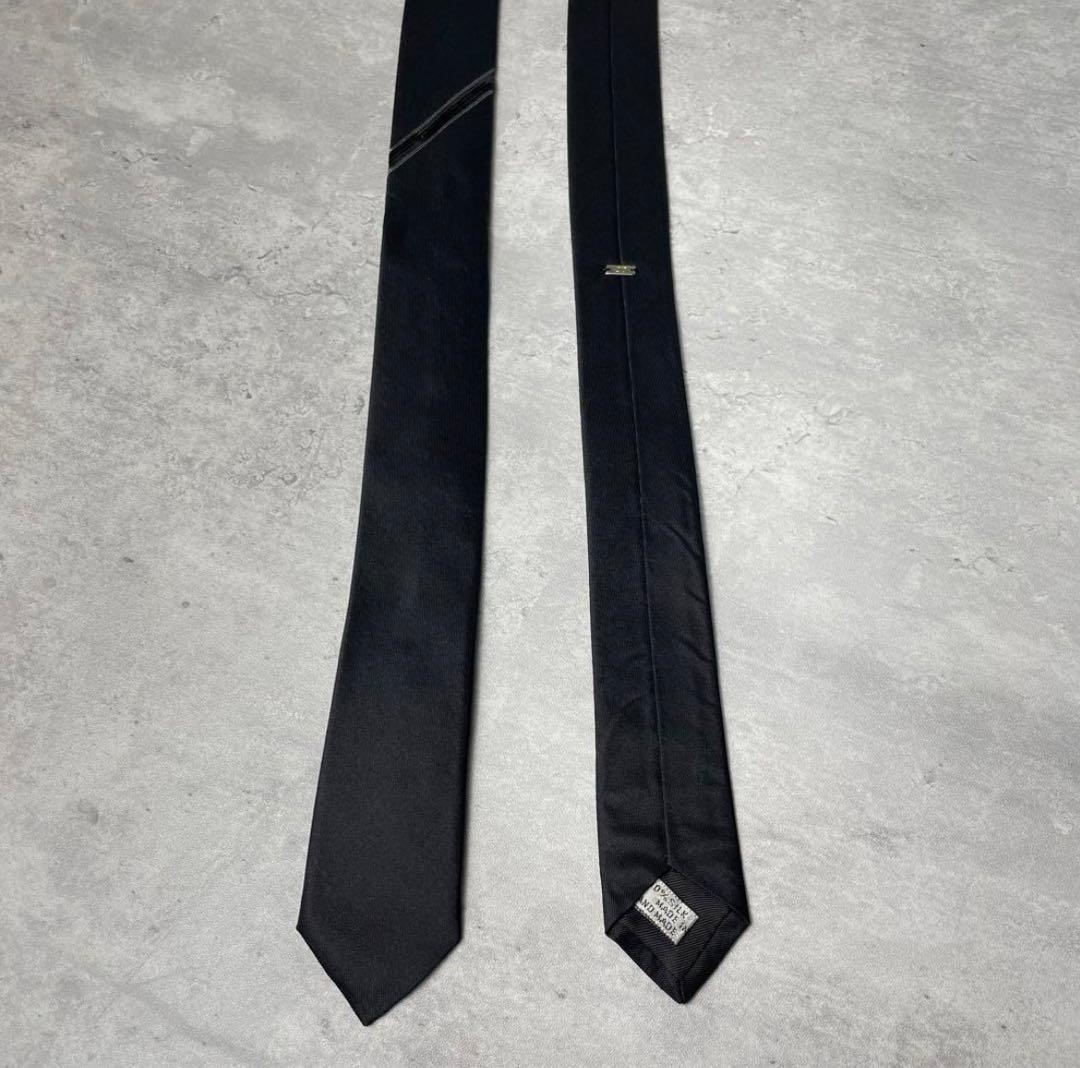 美品 DIOR HOMME ワンポイント ソリッド ナロータイ ネクタイ 黒
