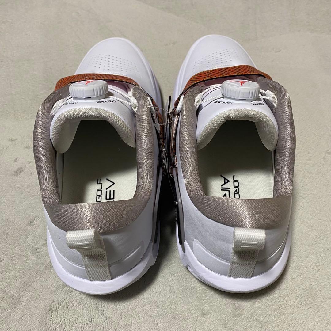 新品 ナイキ エア ジョーダン レブ 27.0㎝