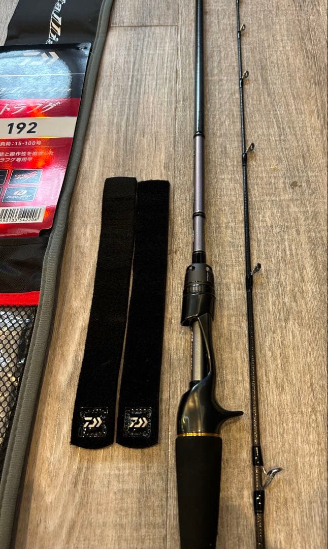 Daiwa メタリアトラフグ 192 船竿
