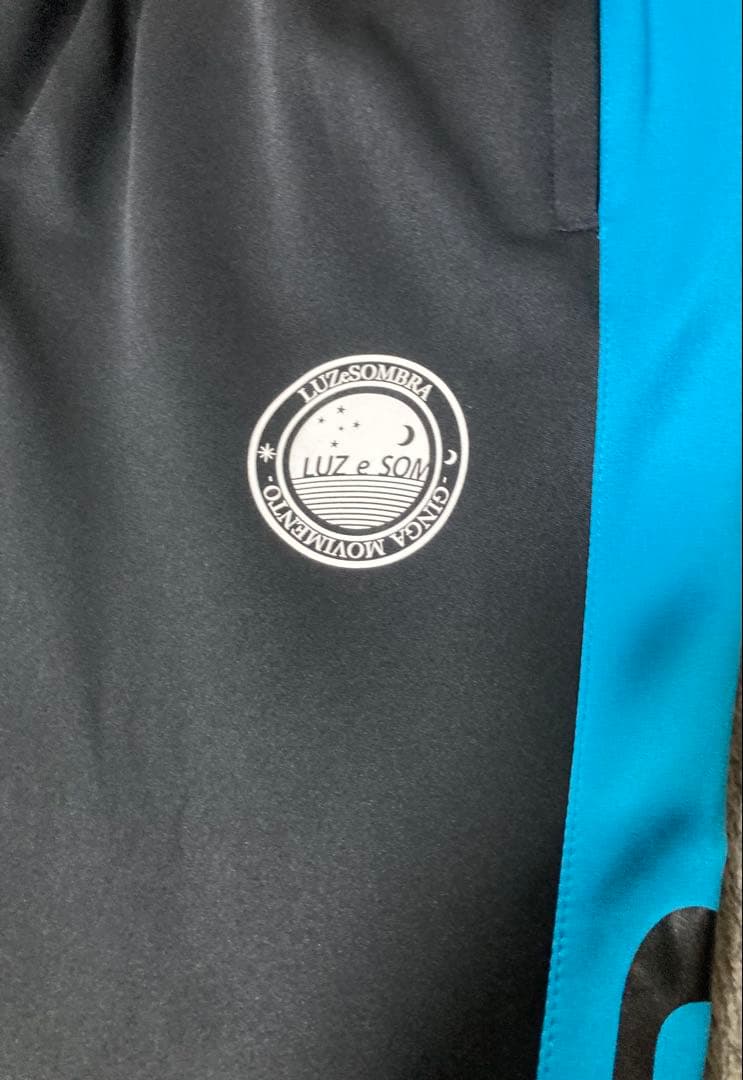 ルースイソンブラ ジャージ上下セット Ｌサイズ