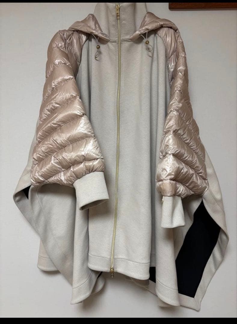 HERNO ダウンポンチョ