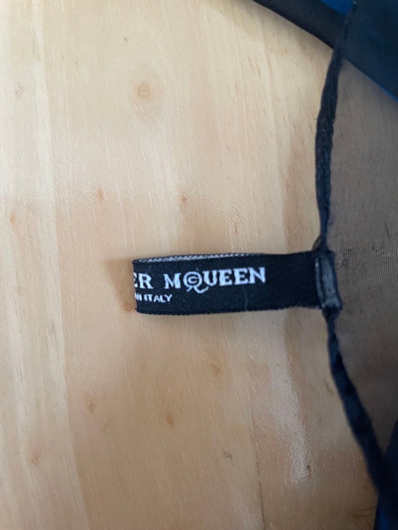 ALEXANDER MCQUEEN アレキサンダーマックィーン　スカーフ　青黒
