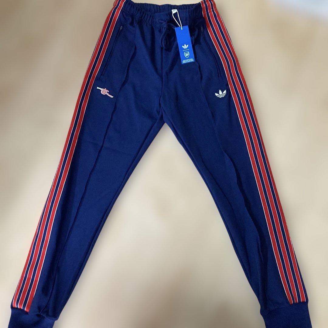 新品未使用タグ付き‼︎adidas ×アーセナル トラックパンツ　ジャージMサイズ