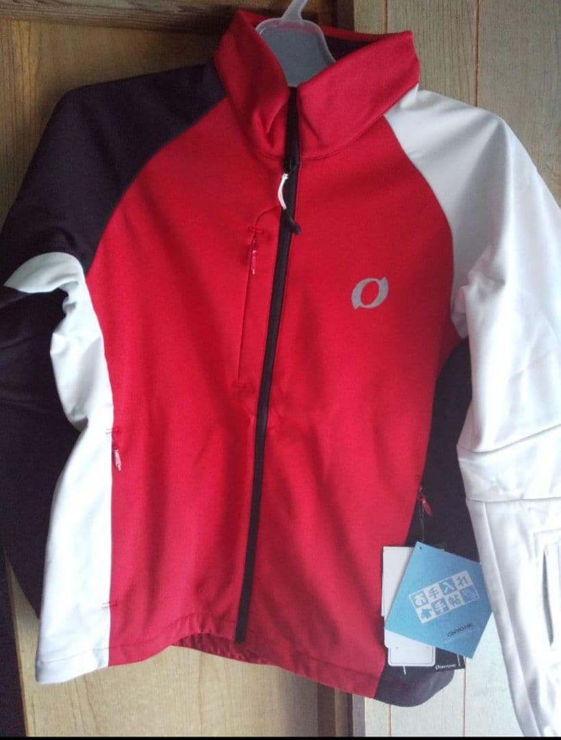 新品タグ付き ONYONE Jr. SOFTSHELL JACKET ミドラー