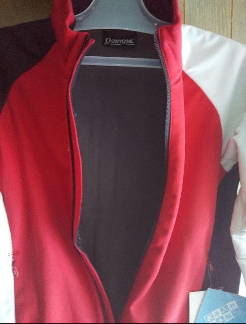 新品タグ付き ONYONE Jr. SOFTSHELL JACKET ミドラー